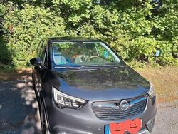 Grau Gebraucht 2018 Opel Crossland X SUV | 12.300 € (Fairer Preis)