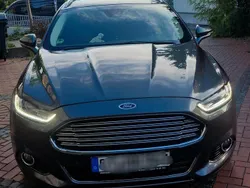 Grau Gebraucht 2015 Ford Mondeo Kombi | 16.500 € (Teuer)