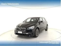 Nero Gebraucht 2018 BMW 218 Active Tourer Luxury Line Van / Kleinbus | 18.800 € (Teuer)