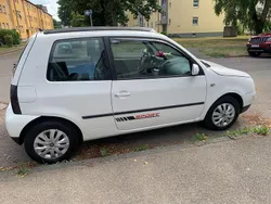 Weiß Gebraucht 2003 VW Lupo Kleinwagen | 1.999 € (Etwas zu teuer)
