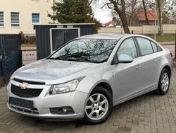 Silber Gebraucht 2010 Chevrolet Cruze Limousine | 2.890 € (Etwas zu teuer)