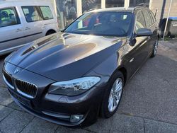Braun Gebraucht 2011 BMW 523 Kombi | 9.990 € (Fairer Preis)