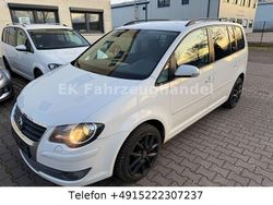 Weiß Gebraucht 2008 VW Touran United Van / Kleinbus | 2.999 € (Superpreis)