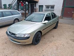 Andere farben Gebraucht 1995 Opel Vectra Limousine | 1.450 €