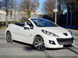 Weiß Gebraucht 2013 Peugeot 207 CC Roland Garros Cabrio | 5.400 € (Guter Preis)