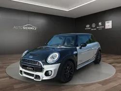White silver metallic Gebraucht 2015 Mini John Cooper Works Kleinwagen | 15.888 € (Guter Preis)
