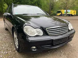Schwarz Gebraucht 2005 Mercedes C200 Classic Kombi | 1.900 € (Fairer Preis)