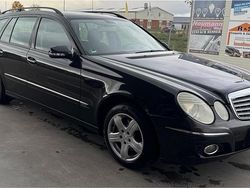 Schwarz Gebraucht 2007 Mercedes E220 Kombi | 2.900 € (Fairer Preis)