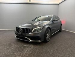 Grau Gebraucht 2021 Mercedes C63S AMG AMG Limousine | 68.999 € (Fairer Preis)