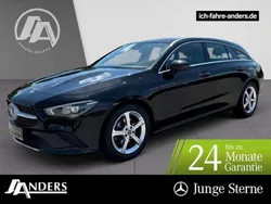 Nachtschwarz Gebraucht 2022 Mercedes CLA220 Progressive Limousine | 29.374 € (Superpreis)
