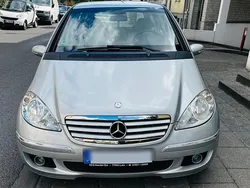 Silber Gebraucht 2005 Mercedes A170 Elegance Kleinwagen | 2.300 € (Fairer Preis)