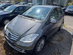 Mountaingrau met. Gebraucht 2011 Mercedes A160 Limousine | 3.800 € (Guter Preis)