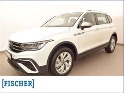 Pure white (weiss) Gebraucht 2025 VW Tiguan Allspace Life SUV | 43.885 € (Fairer Preis)