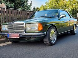Grün Gebraucht 1984 Mercedes 280 Coupé | 11.000 €