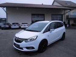 Weiß Gebraucht 2016 Opel Zafira Active Van / Kleinbus | 9.350 € (Superpreis)
