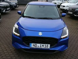 Frontier blue pearl metallic Gebraucht 2024 Suzuki Swift Limousine | 18.900 € (Etwas zu teuer)