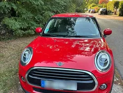 Rot Gebraucht 2019 Mini Cooper Kleinwagen | 15.499 € (Superpreis)