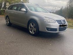 Silber Gebraucht 2007 VW Golf V Kombi | 3.500 € (Etwas zu teuer)