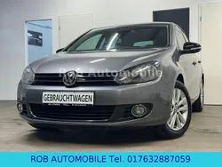 Grau Gebraucht 2011 VW Golf VI Style Limousine | 7.990 € (Etwas zu teuer)