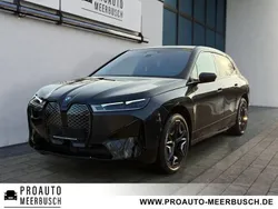 Sophistograu brillanteffekt me Gebraucht 2024 BMW iX Sport Line SUV | 59.999 € (Fairer Preis)