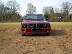 Rot Gebraucht 1990 BMW 316 Limousine | 10.000 €