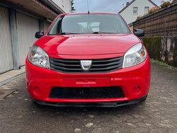 Rot Gebraucht 2009 Dacia Sandero Kleinwagen | 1.799 €