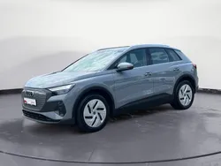 Grau Gebraucht 2023 Audi Q4 e-tron Basis SUV | 27.960 € (Guter Preis)