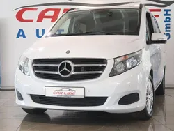Weiß Gebraucht 2015 Mercedes V220 Edition Van / Kleinbus | 35.777 € (Teuer)