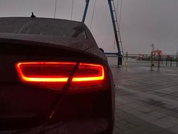 Schwarz Gebraucht 2010 Audi A8 Limousine | 21.990 €