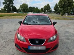 Rot Gebraucht 2010 Seat Ibiza Limousine | 2.299 € (Superpreis)