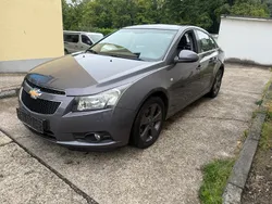 Grau Gebraucht 2011 Chevrolet Cruze Limousine | 2.199 € (Guter Preis)