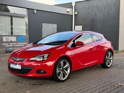 Rot Gebraucht 2012 Opel Astra GTC Coupé | 6.680 € (Fairer Preis)