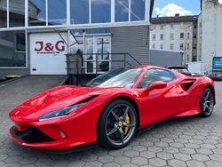Corso rossa Gebraucht 2022 Ferrari F8 Cabrio | 348.000 € (Fairer Preis)