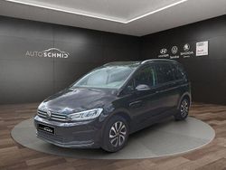 Deep black perleffekt Gebraucht 2022 VW Touran Active Van / Kleinbus | 27.888 € (Teuer)