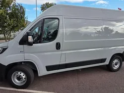 Grau Gebraucht 2023 Fiat Ducato Van | 27.900 € (Fairer Preis)