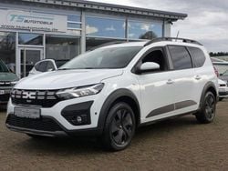 Weiß Gebraucht 2024 Dacia Jogger Expression Van / Kleinbus | 21.890 € (Etwas zu teuer)