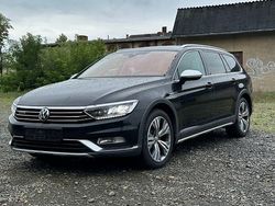 Schwarz Gebraucht 2018 VW Passat Alltrack Kombi | 11.000 €