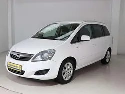 Weiß Gebraucht 2012 Opel Zafira Van / Kleinbus | 5.980 € (Fairer Preis)
