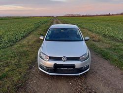Grau Gebraucht 2014 VW Polo Life Kleinwagen | 4.250 € (Fairer Preis)