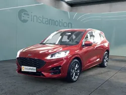Rot Gebraucht 2024 Ford Kuga ST-Line SUV | 33.750 € (Fairer Preis)
