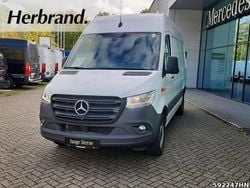 Weiss Gebraucht 2023 Mercedes Sprinter Van | 35.569 € (Guter Preis)
