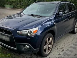 Blau Gebraucht 2011 Mitsubishi ASX Edition SUV | 4.999 € (Fairer Preis)