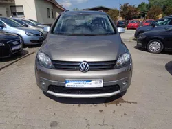 Kaschmirbraun metallic Gebraucht 2011 VW Golf VI Limousine | 8.499 € (Teuer)