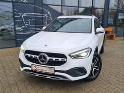 Weiß Gebraucht 2020 Mercedes GLA220 SUV | 26.900 € (Etwas zu teuer)