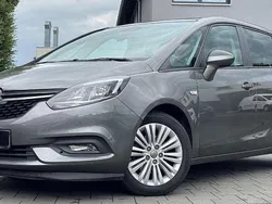 Quarz grau Gebraucht 2017 Opel Zafira Business Edition Van / Kleinbus | 11.999 € (Fairer Preis)