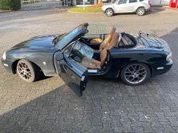 Schwarz Gebraucht 2005 Mazda MX5 Impuls Cabrio | 2.800 €