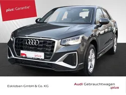 Daytonagrau perleffekt Gebraucht 2024 Audi Q2 S-Line SUV | 35.330 € (Teuer)
