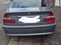 Grau Gebraucht 2002 BMW 320 Limousine | 2.800 € (Superpreis)