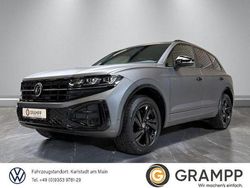 Grau Gebraucht 2024 VW Touareg Style SUV | 66.880 € (Guter Preis)