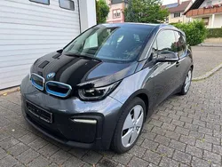 Grau Gebraucht 2021 BMW i3 Comfort Edition Kleinwagen | 19.900 € (Fairer Preis)